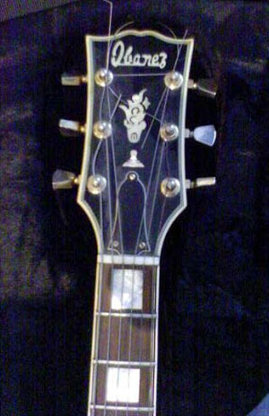 Gibson style headstock